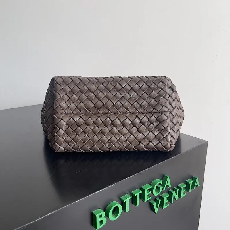 All categories 💚 Authentic bags 💚 BV 2025 new BV handbags